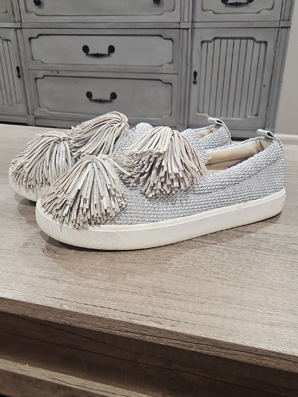 Sam Edelman Emory fringe pompom slip-on sneakers in silver metallic size 8